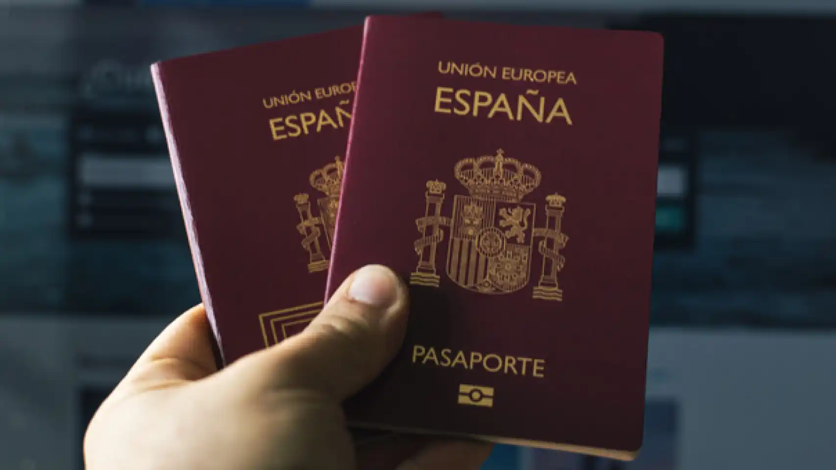 Imagen de pasaportes españoles para sección de extranjería